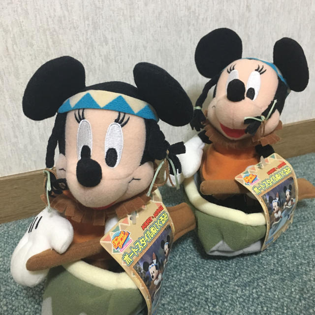 ミニーマウス(ミニーマウス)のレア品】Disney2002＊ボートスタイルミニー2体 エンタメ/ホビーのおもちゃ/ぬいぐるみ(キャラクターグッズ)の商品写真