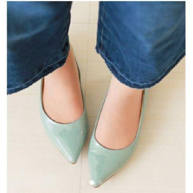 ミントグリーンエナメルペタンコハイヒール レディースの靴/シューズ(バレエシューズ)の商品写真