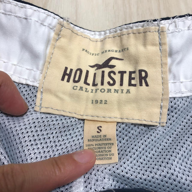 Hollister(ホリスター)の断捨離中！ホリスター メンズ 水着 メンズの水着/浴衣(水着)の商品写真