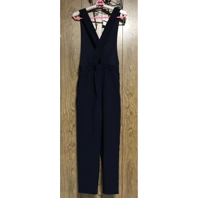 GU(ジーユー)のGU サロペットテーパードパンツ  紺 S レディースのパンツ(サロペット/オーバーオール)の商品写真