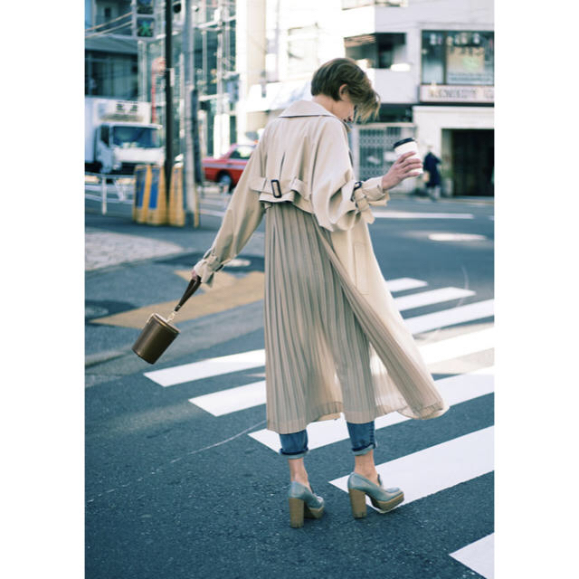 SEE THROUGH BACK PLEATS TRENCH★お値下げ中