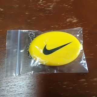 ナイキ(NIKE)のナイキ　コインケース　新品　イエロー(コインケース/小銭入れ)