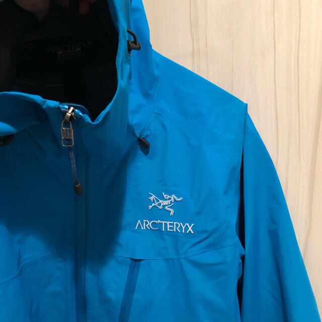 ARC'TERYX(アークテリクス)のアークテリクス alpha sl  メンズのジャケット/アウター(マウンテンパーカー)の商品写真