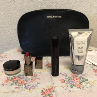 ローラメルシエ(laura mercier)の［新品］laura mercier コスメセット ポーチ付き(サンプル/トライアルキット)