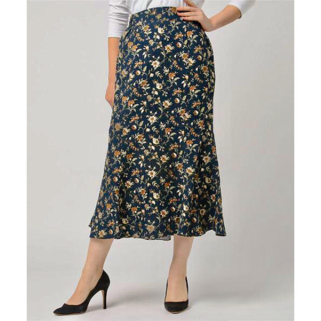 moussy(マウジー)のmoussy 花柄ロングスカート レディースのスカート(ロングスカート)の商品写真