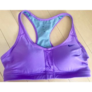 ナイキ(NIKE)の専用！ナイキ パープル スポーツブラ Lサイズ(トレーニング用品)