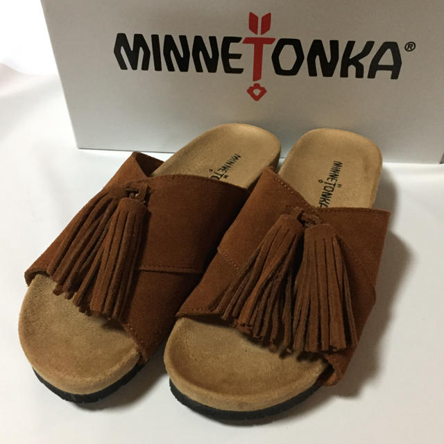 Minnetonka(ミネトンカ)のMINNETONKA ミネトンカ 23cm 6 レディースの靴/シューズ(サンダル)の商品写真