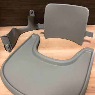 ストッケ(Stokke)のストームグレー ストッケ ベビーセット トリップトラップ テーブル付き美品(その他)