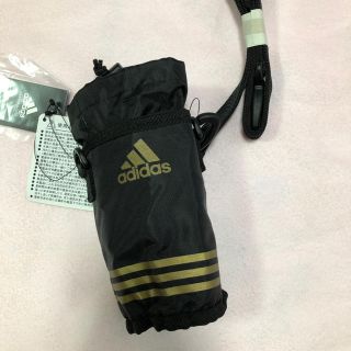 アディダス(adidas)の【新品・タグ付き】アディダス ドリンクホルダー(日用品/生活雑貨)