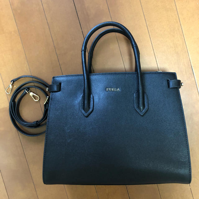 ブラックサイズFURLA  PIN フルラ ハンドバッグ トートバッグ