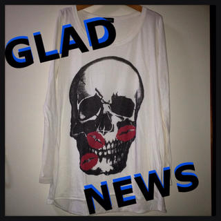 グラッドニュース(GLAD NEWS)のGLADNEWSスカルロンＴ(Tシャツ(長袖/七分))