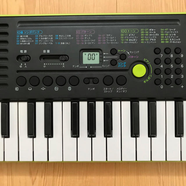 CASIO(カシオ)のCASIO  カシオ  ミニキーボード  SA-46  美品 楽器の鍵盤楽器(キーボード/シンセサイザー)の商品写真