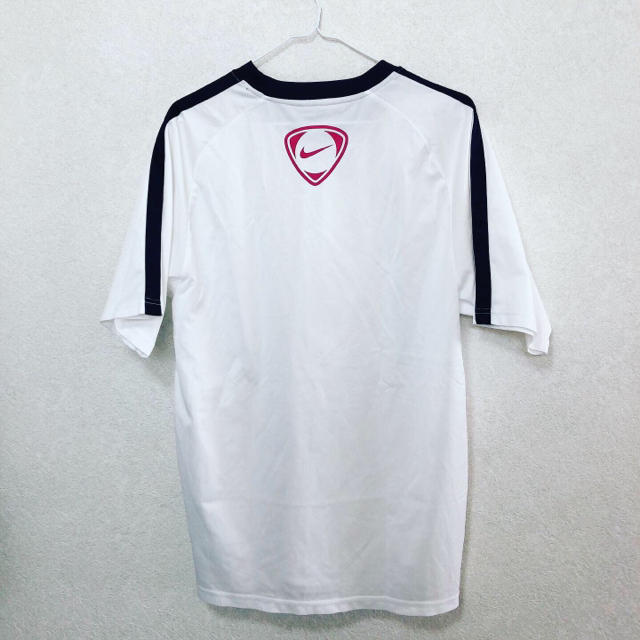 NIKE(ナイキ)のナイキ Nike Tシャツ メンズ ホワイト 送料無料 中古 古着 メンズのトップス(Tシャツ/カットソー(半袖/袖なし))の商品写真
