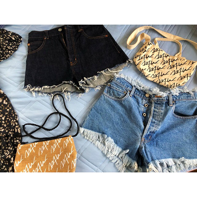 moussy(マウジー)のmoussy short denim  レディースのパンツ(デニム/ジーンズ)の商品写真