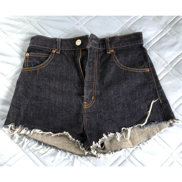 moussy(マウジー)のmoussy short denim indigo レディースのパンツ(デニム/ジーンズ)の商品写真