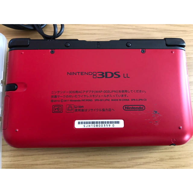 ニンテンドー3DS(ニンテンドー3DS)の任天堂 3DS LL 本体 レッド×ブラック エンタメ/ホビーのゲームソフト/ゲーム機本体(携帯用ゲーム機本体)の商品写真