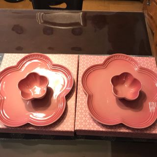 ルクルーゼ(LE CREUSET)のルクルーゼ フラワー2セット(食器)