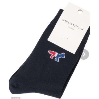 メゾンキツネ(MAISON KITSUNE')のメゾンキツネ ソックス 新品 ネイビー(ソックス)