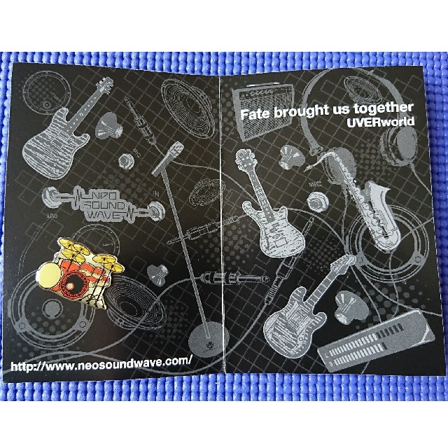 【UVERworld】ピンバッチ“真太郎ドラムセット” エンタメ/ホビーのタレントグッズ(ミュージシャン)の商品写真