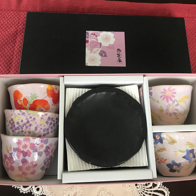 ぷりん様【新品】撫松庵 湯呑み 5客セットの通販 by Barbamama's ぷりん様【新品】撫松庵 湯呑み 5客セットの通販 by Barbamama's