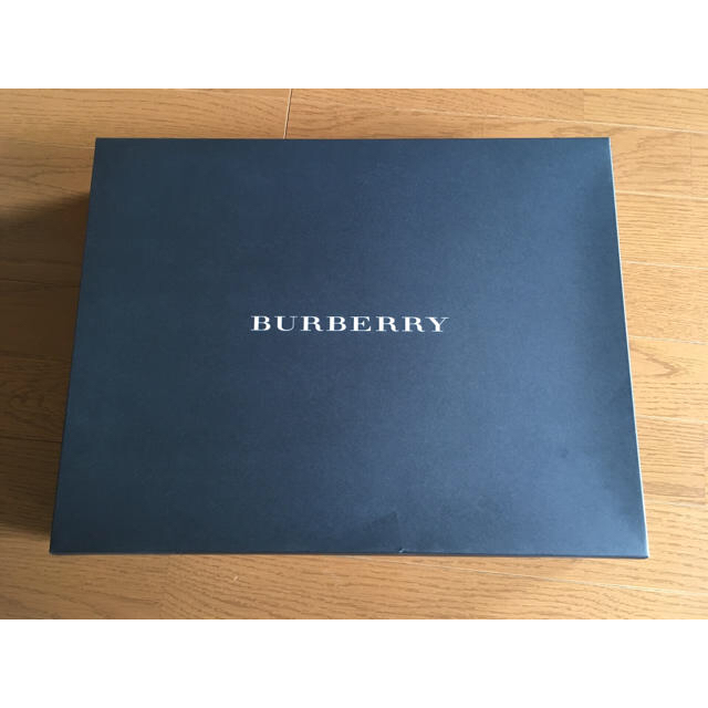 BURBERRY(バーバリー)の【かのん様専用】バーバリー タオルケット キッズ/ベビー/マタニティの寝具/家具(タオルケット)の商品写真