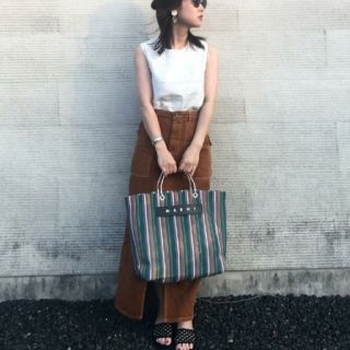 ザラ(ZARA)のZARA　スリット　ブラウン　スカート(ロングスカート)