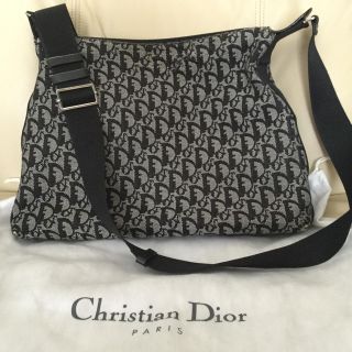 クリスチャンディオール(Christian Dior)の【クリスチャンディオール】メッセンジャーバッグ(ショルダーバッグ)