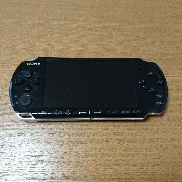 PlayStation Portable(プレイステーションポータブル)のPSP-3000 エンタメ/ホビーのゲームソフト/ゲーム機本体(携帯用ゲーム機本体)の商品写真