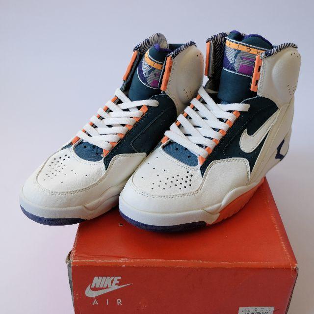 NIKE - 激レア デッドストック AIR FLIGHT LITE Ⅱの通販 by NIKE - 激レア デッドストック AIR FLIGHT LITE Ⅱの通販 by