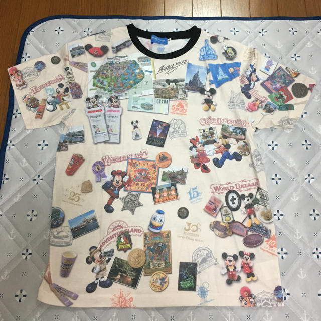 Disney(ディズニー)のディズニー Tシャツ レディースのトップス(Tシャツ(半袖/袖なし))の商品写真