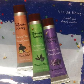 ベキュア(VECUA)のVECUA Honey ワンダーハニー 蜜蜂の森の ハンドクリーム 3本セット(ハンドクリーム)