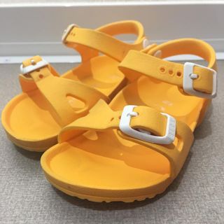 ビルケンシュトック(BIRKENSTOCK)の15.0cm ビルケンシュトック サンダル スキューバイエロー リオ EVA (サンダル)