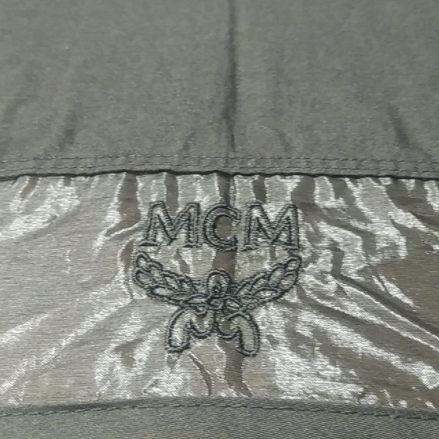 MCM(エムシーエム)のMCM　折りたたみ傘 レディースのファッション小物(傘)の商品写真