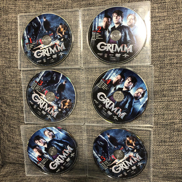 [値下げ]GRIMM グリム シーズン1 バリューパック〈6枚組〉 エンタメ/ホビーのDVD/ブルーレイ(TVドラマ)の商品写真