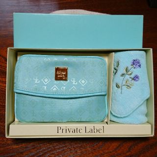 プライベートレーベル(PRIVATE LABEL)のティッシュケースとタオルハンカチ Private Label(ポーチ)