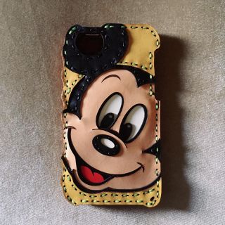 ディズニー(Disney)の【大特価！】ミッキー 革製 iPhone ケース (iPhoneケース)