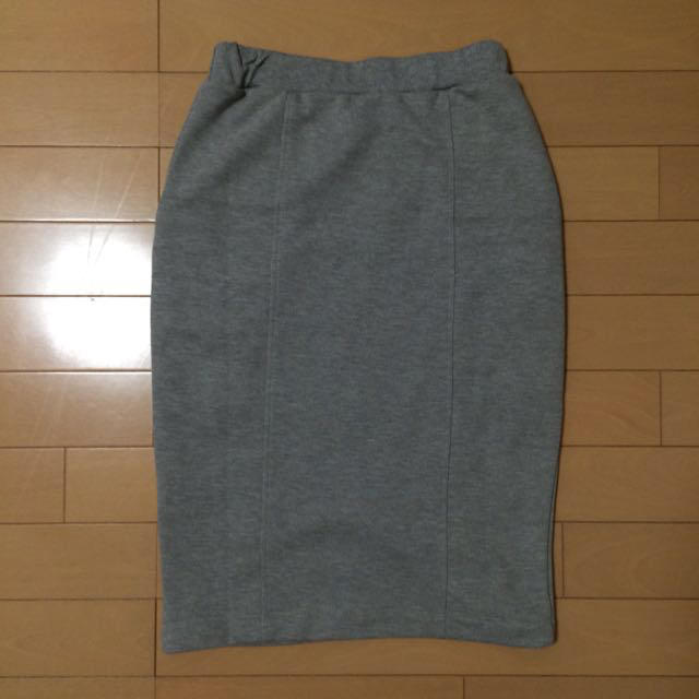 Andemiu(アンデミュウ)のタイトスカート レディースのスカート(ひざ丈スカート)の商品写真