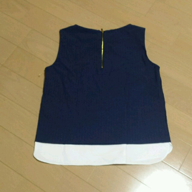 ZARA(ザラ)のZARA ピンストライプシャツ レディースのトップス(シャツ/ブラウス(半袖/袖なし))の商品写真