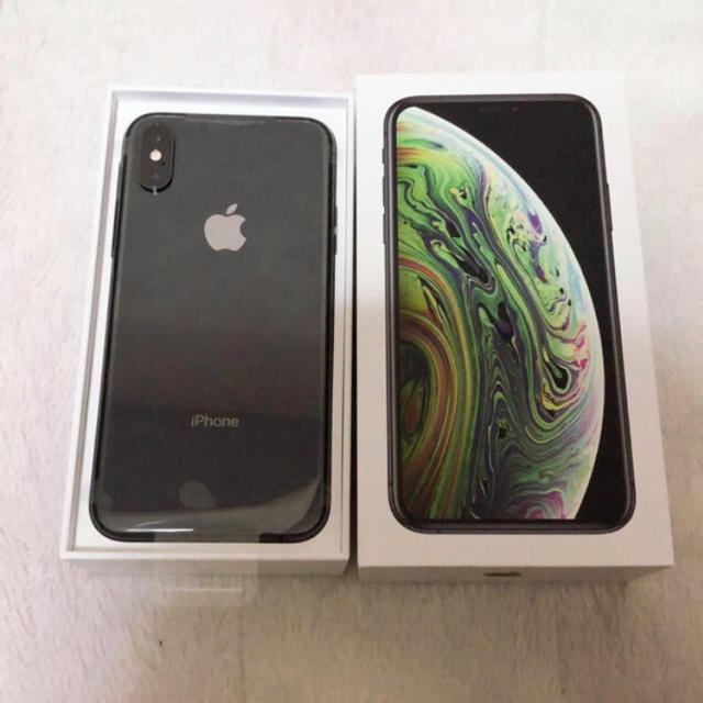 iPhoneXS 256GB スペースグレイ SIMフリー 新品 写真 未使用の通販 by ...