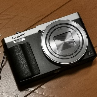 パナソニック(Panasonic)のpanasonic Lumix TZ70(コンパクトデジタルカメラ)