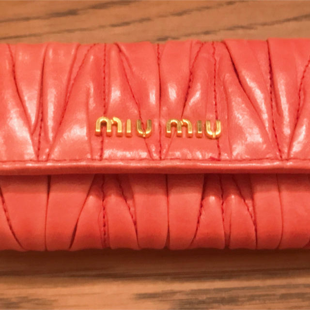 最大80％オフ！ miumiu キーケース マトラッセ ローザ ピンク | www