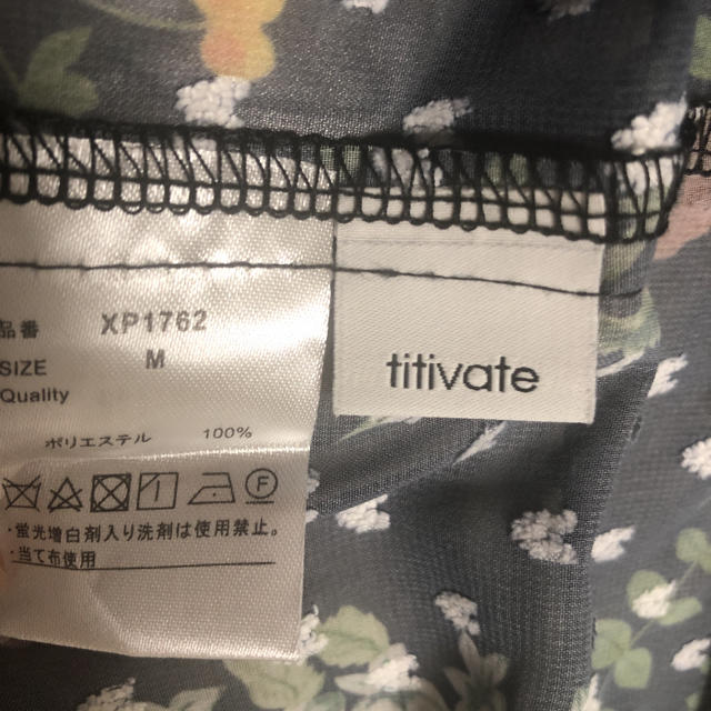 titivate(ティティベイト)のtitivate♡袖なし花柄シャツ レディースのトップス(シャツ/ブラウス(半袖/袖なし))の商品写真