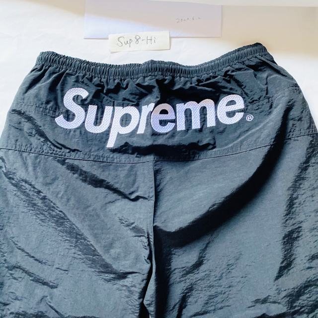 お買い得SALE Supreme supreme Split Logo Water Short Lの通販 by YOPS's  shop｜シュプリームならラクマ