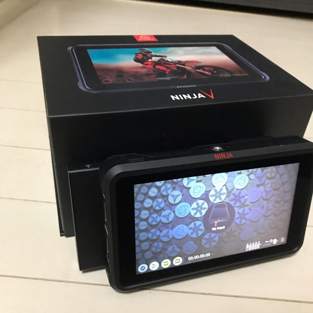 ATOMOS ninja V