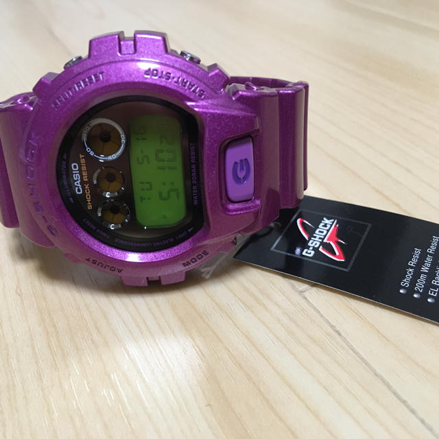 G-SHOCK(ジーショック)のG-SHOCK DW6900 パープル。レア。 メンズの時計(腕時計(デジタル))の商品写真