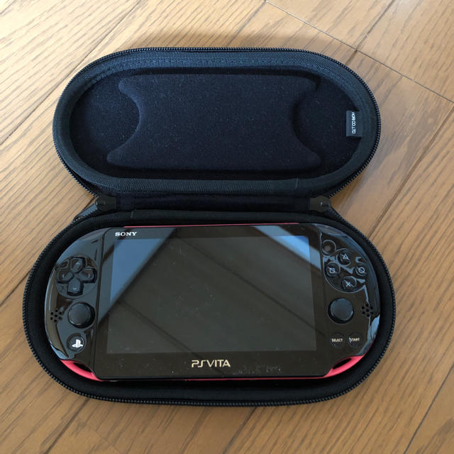 vita ピンクブラック