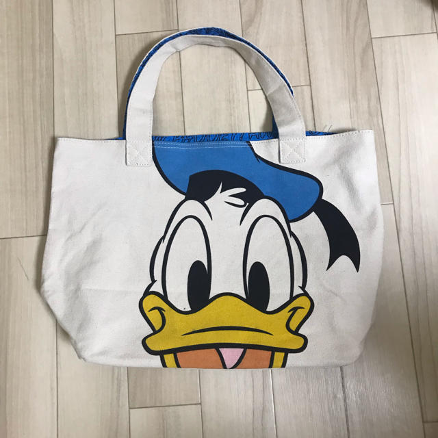 Disney 海外ディズニーストア トートバック ディズニー ドナルドの通販 By まぁshop ディズニーならラクマ Disney 海外ディズニーストア トートバック ディズニー ドナルドの通販 By まぁshop ディズニーならラクマ