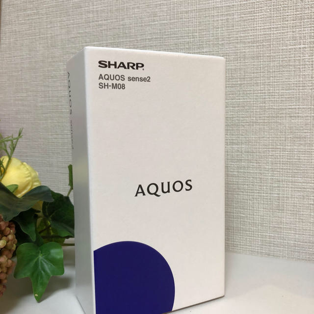 AQUOS(アクオス)のちかみゅうさん専用《新品 未開封》AQUOS SH-M08  当日発送可能 スマホ/家電/カメラのスマートフォン/携帯電話(スマートフォン本体)の商品写真