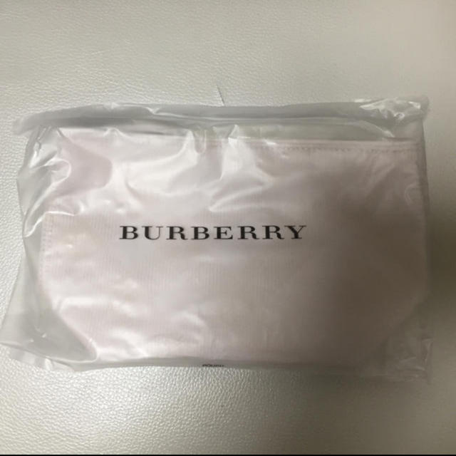 BURBERRY(バーバリー)のバーバリー ポーチ ノベルティ レディースのファッション小物(ポーチ)の商品写真