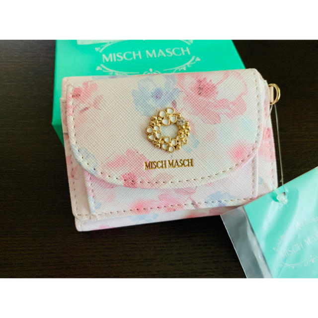 MISCH MASCH(ミッシュマッシュ)のMICSH MACSH 三つ折財布 新品未使用 レディースのファッション小物(財布)の商品写真